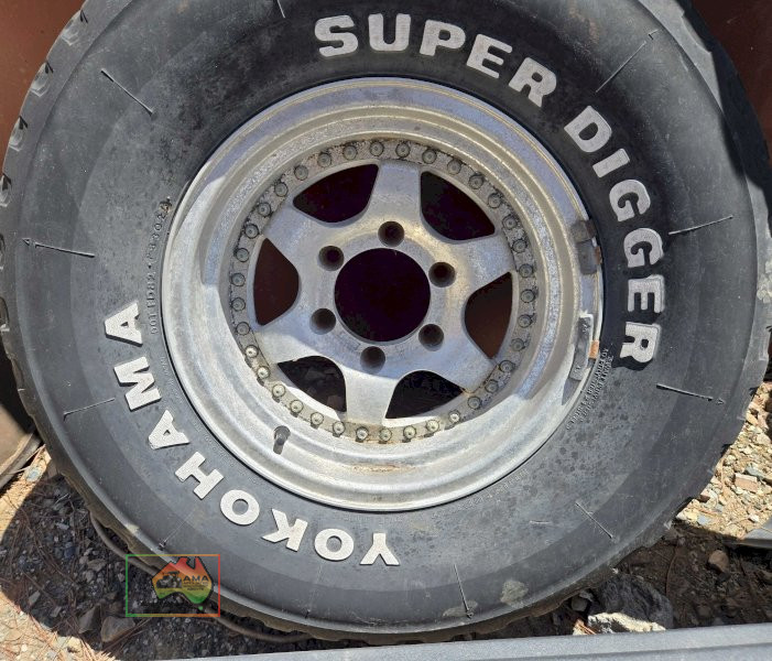 Alloy Rim & Tyre 31x10.5R15LT - photo 3