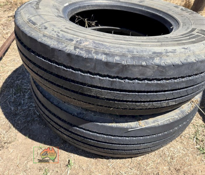 Continental LSR 9.5R-17.5 Truck Tyres - photo 1