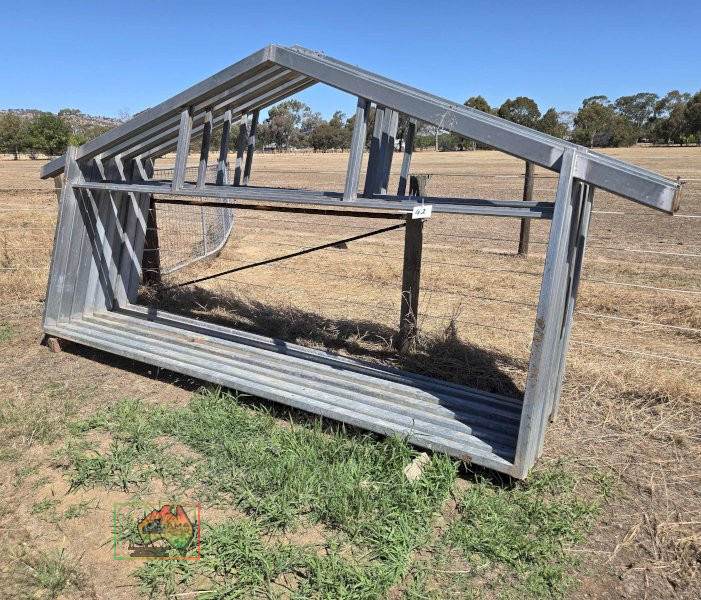 Pair of 3.75m Horse Shelter Kit Frame Ends - photo 2