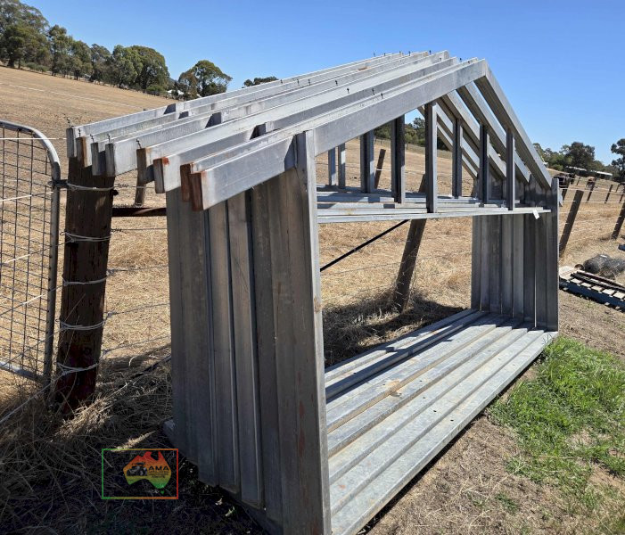 Pair of 3.75m Horse Shelter Kit Frame Ends