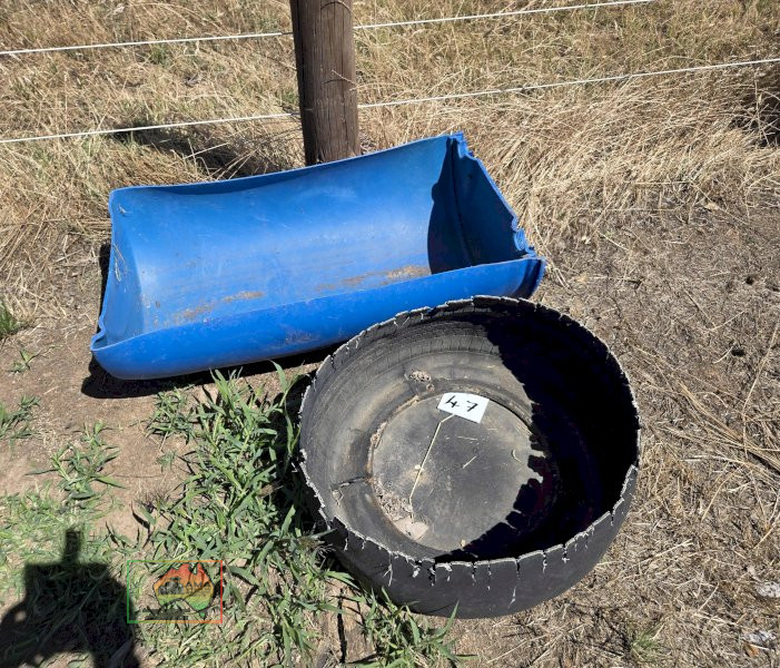 3x Horse Feed Troughs