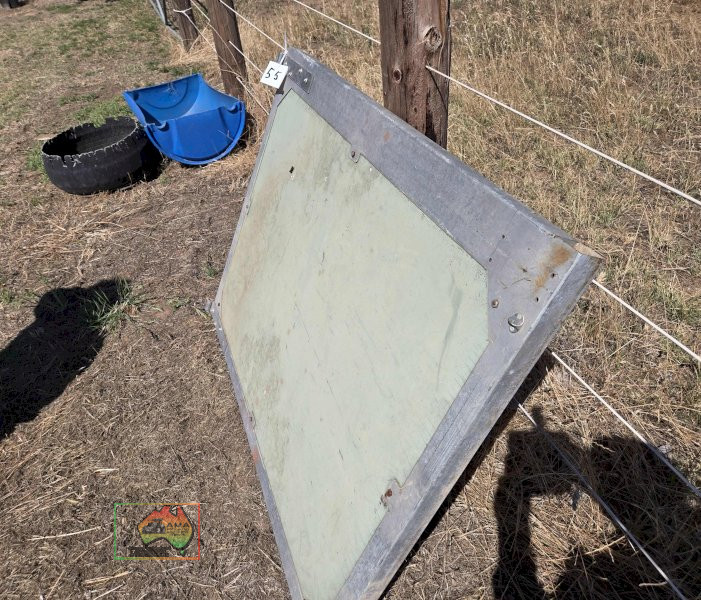 Bottom Stable Door 1.32m x 1.0m High - photo 3