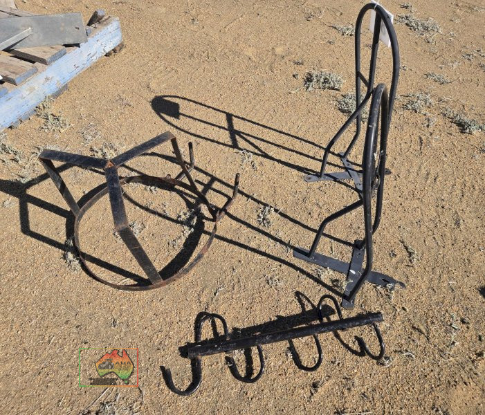 Rail Bracket for Feed Bucket & 2 Saddle Racks - photo 3