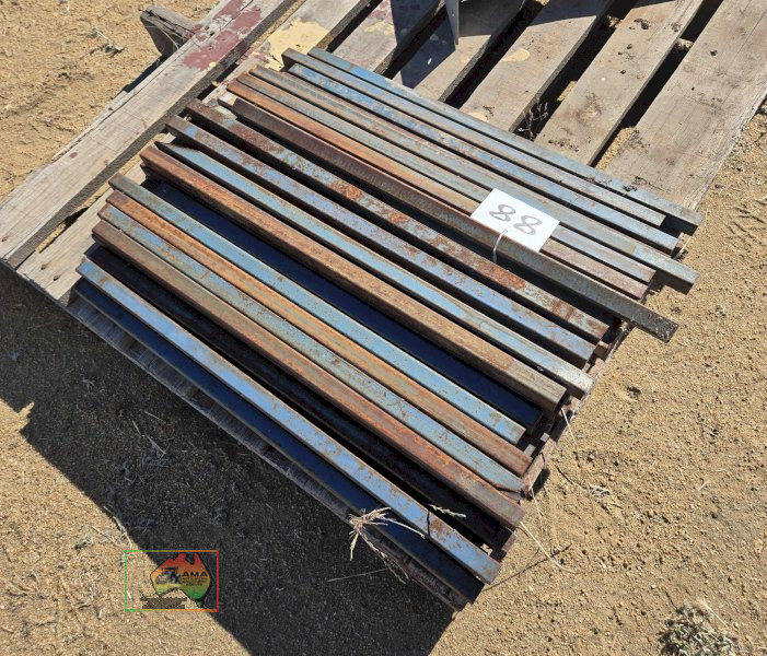 50x 25mm SHS 72cm Long