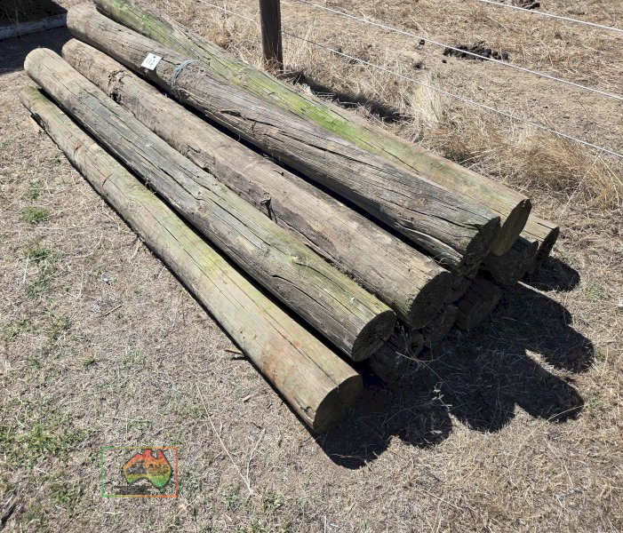 11x 8" Pine Strainer Posts 2.7m