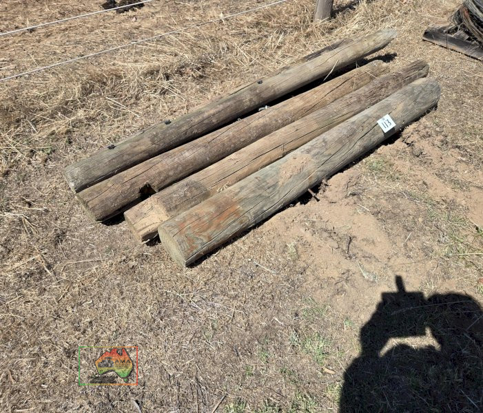 5x Assorted Pine Posts - photo 2