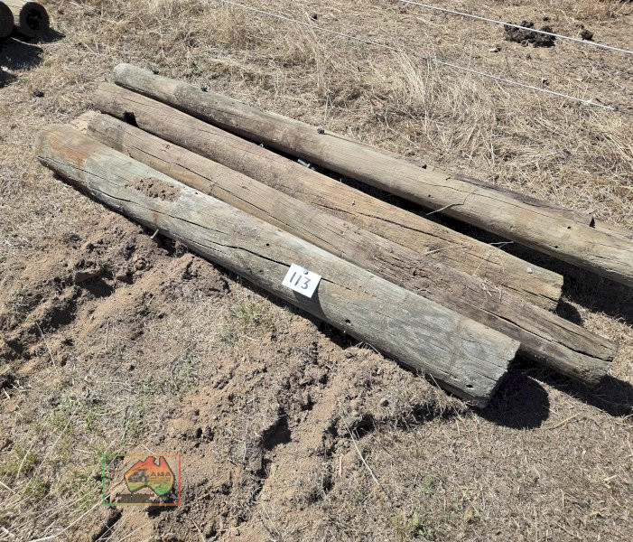 5x Assorted Pine Posts