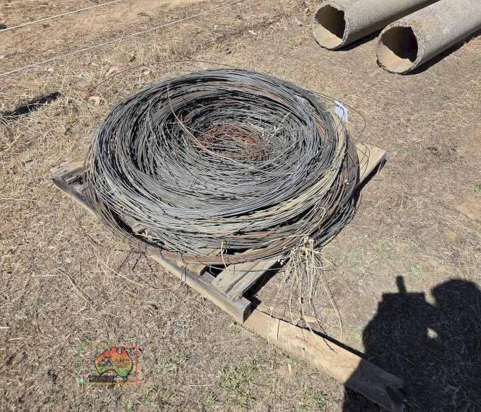 Pallet of 8 Gauge Soft Wire - photo 2