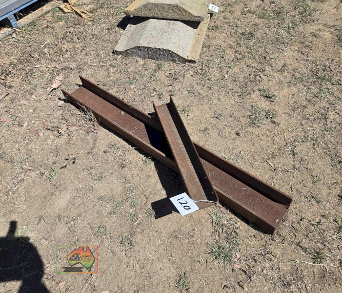 2 Lengths of Steel Channel Iron - photo 3