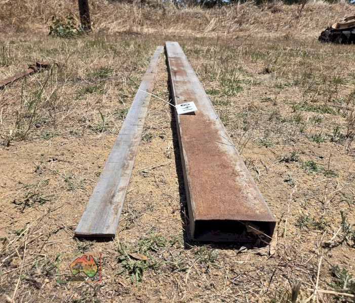 RHS (115x50mm x3.1m) Flat Bar (75x10mm x3.1m)