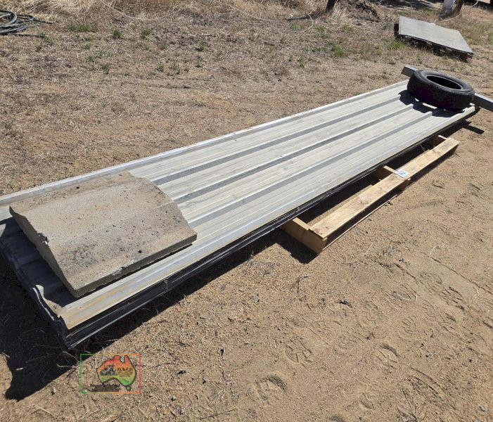18 Sheets of Roofing Iron 4.6m x 800mm