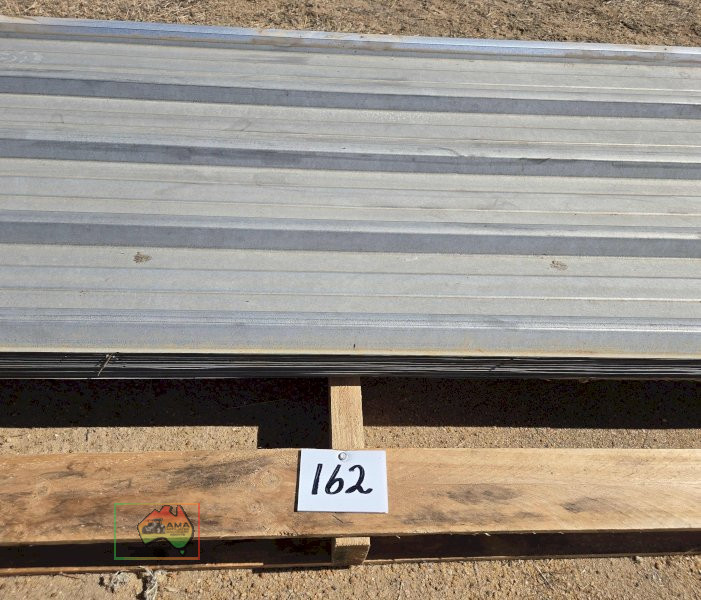 18 Sheets of Roofing Iron 4.6m x 800mm - photo 3