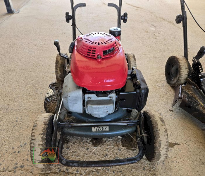 2x Victa Honda Mowers - photo 3