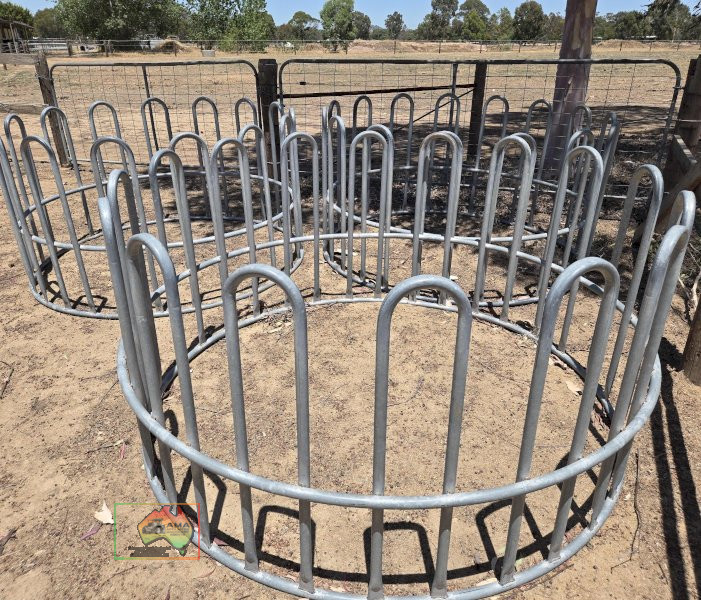 Near New Galv. Hay Ring No Rust - photo 3