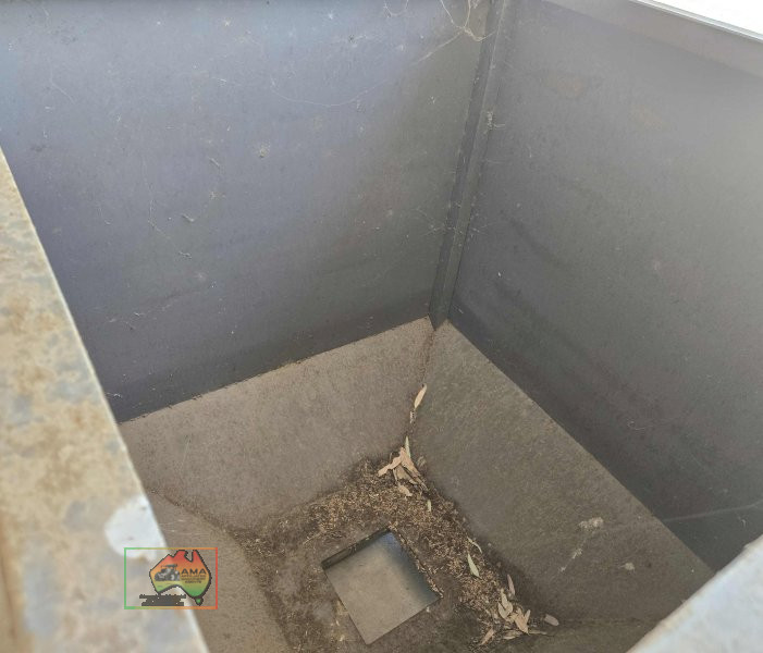 Solid 4' x 4' Grain Bin - photo 5