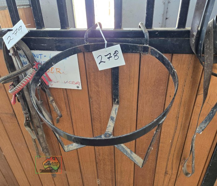 Feed Bucket Hanger - photo 2