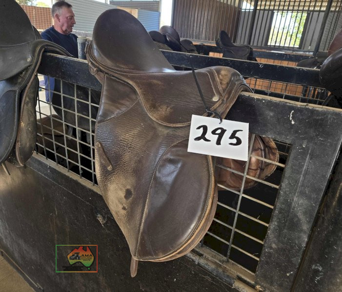 14" Equestrian Saddle - photo 2