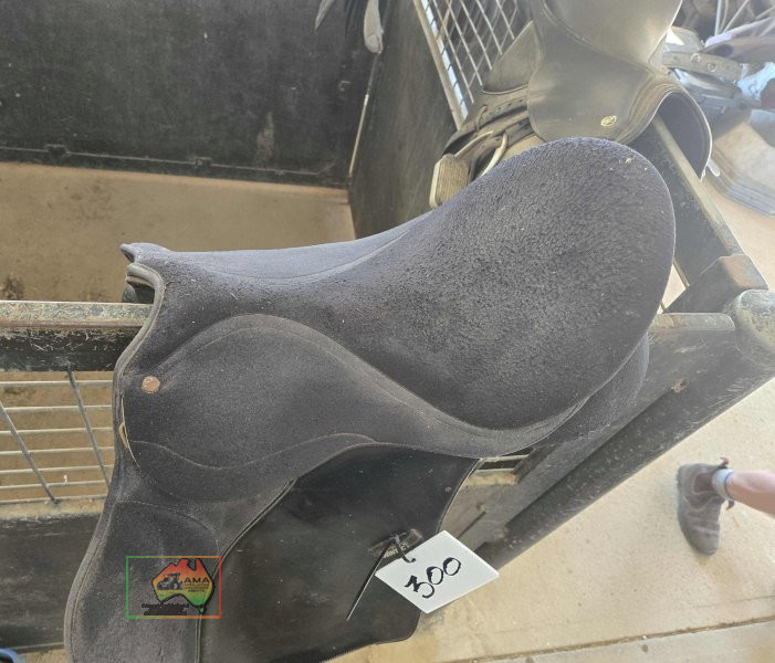 Wintec 16" Eventing Saddle - photo 4