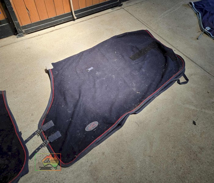 2x Euro Hunter 5-6 Woolen Raceday Rugs - photo 3