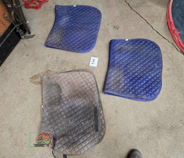3x Saddle Blankets - photo 2