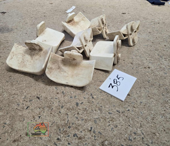 8x Plastic Jump Brackets - photo 2