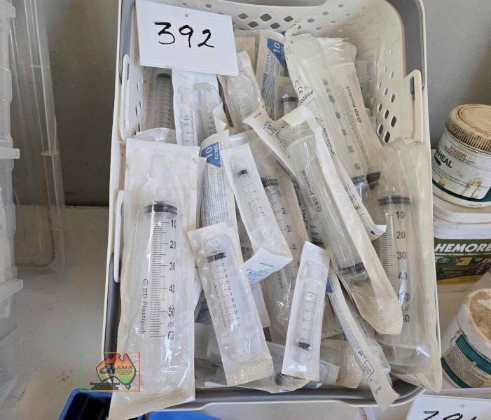 Assorted Syringes - photo 2