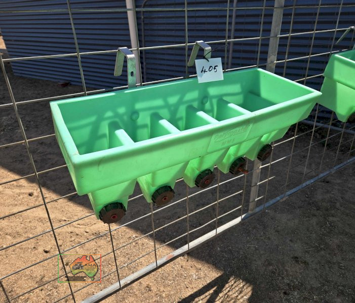 5 Teat Calf Milk Feeder - photo 2