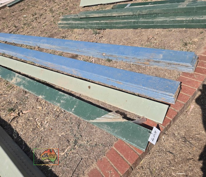13x Assorted Roof Flashings - photo 3