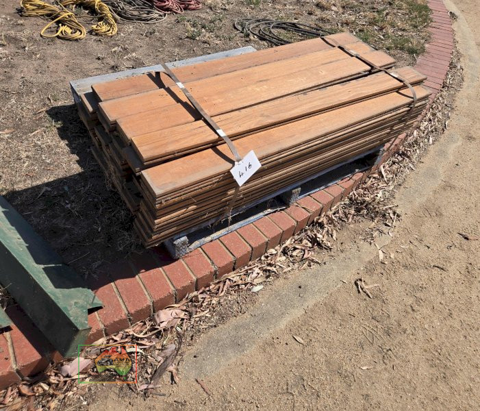 49x Stable Lining Boards - photo 5