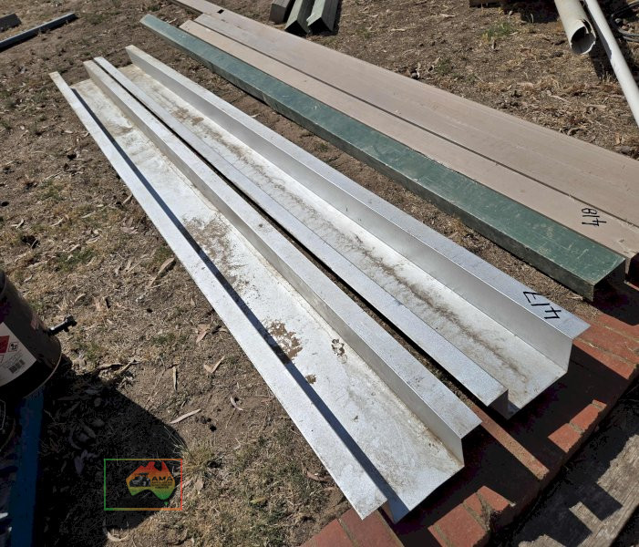 2x 4m Roofing Box-Valley x800mm wide - photo 1
