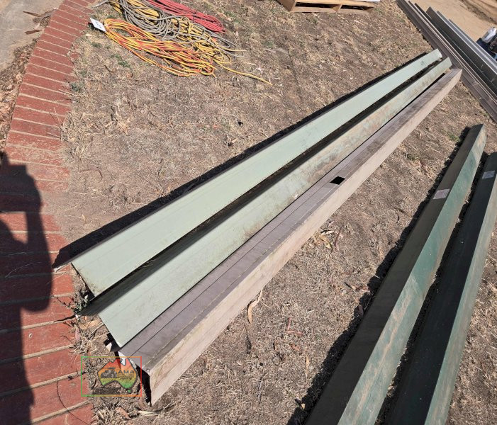3 Lengths of Roof Gutter - photo 3