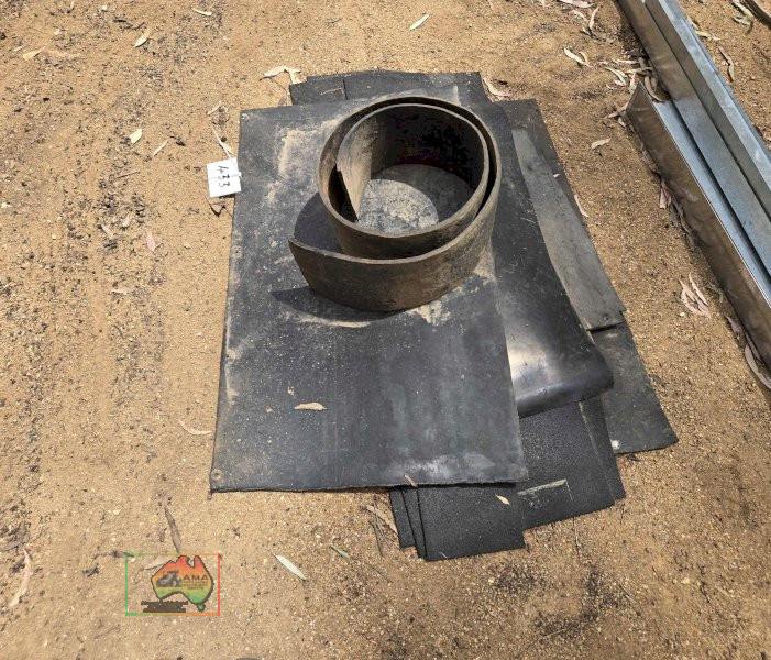 Assorted Pieces of Rubber Mat - photo 4