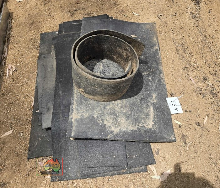 Assorted Pieces of Rubber Mat - photo 3