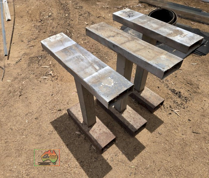 3x Steel Industrial Work Stands - photo 4