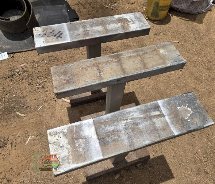 3x Steel Industrial Work Stands - photo 3