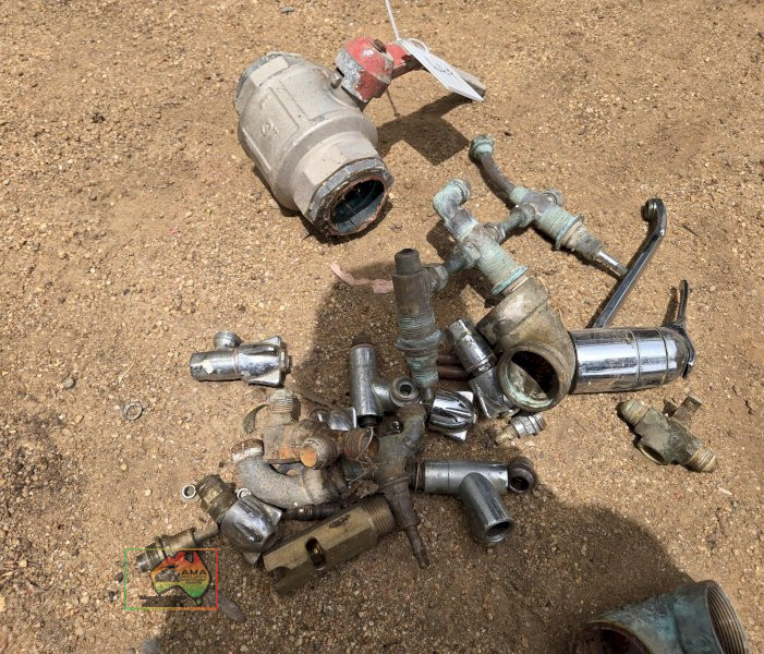 3" Gate Valve & Assorted Taps - photo 2