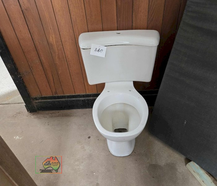 Caroma Porcelain Cistern with Float - photo 4