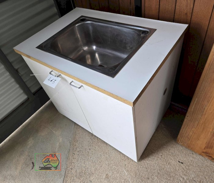 Large Laundry Tub on 2 Pak Cupboard - photo 2