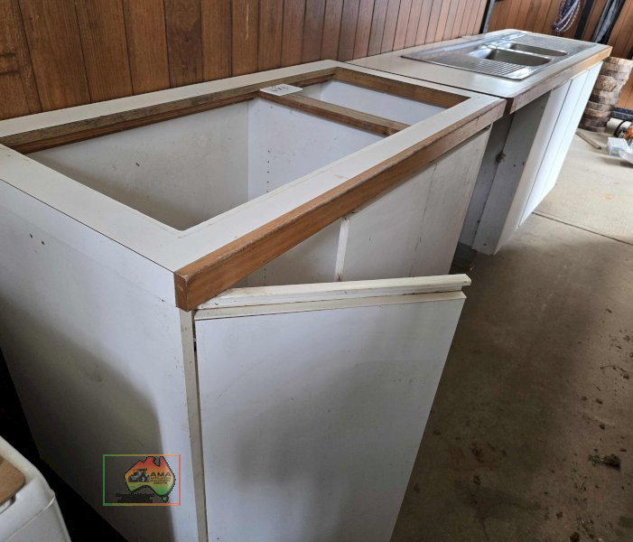 Kitchen Bench Cabinet 600 x 1200 - photo 2