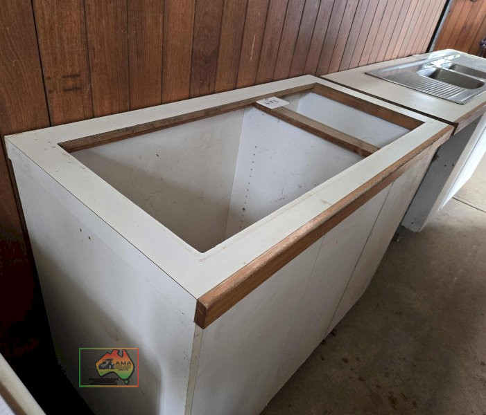 Kitchen Bench Cabinet 600 x 1200