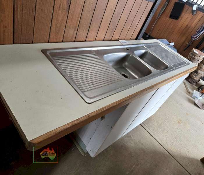 Kitchen Bench Cabinet 600x1923 with Sink