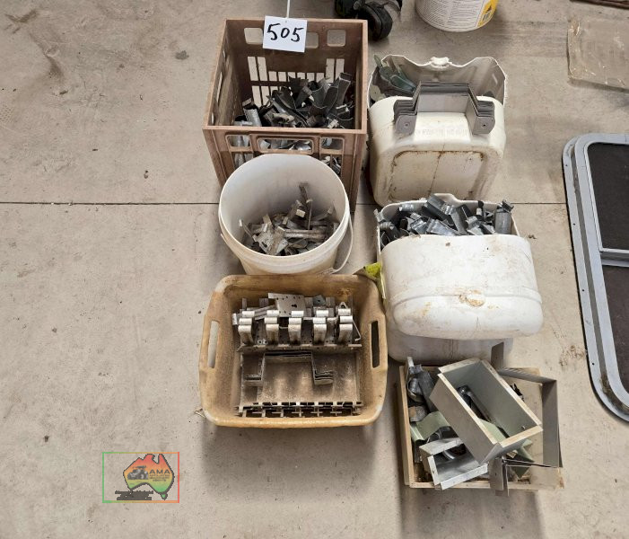 Assorted Roof Gutter Brackets - photo 3