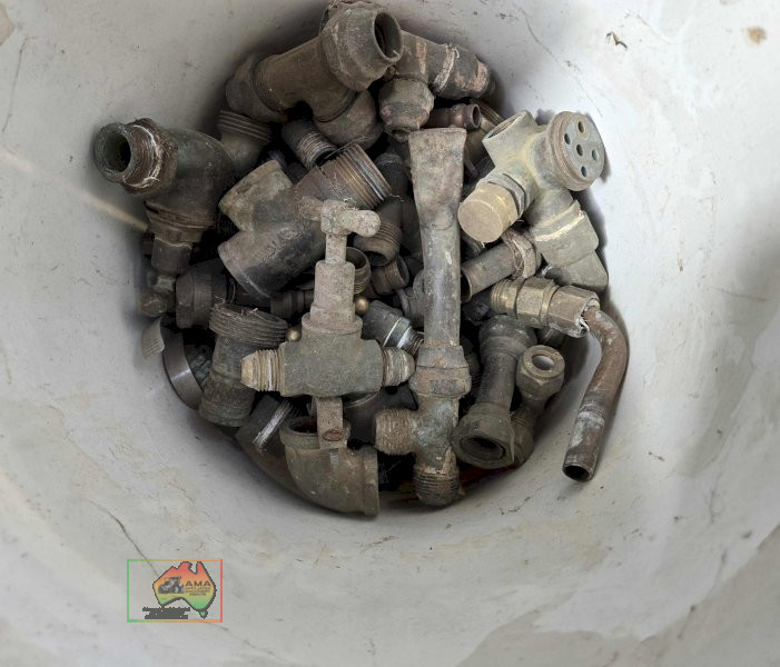 Brass Pipe Fittings & Taps