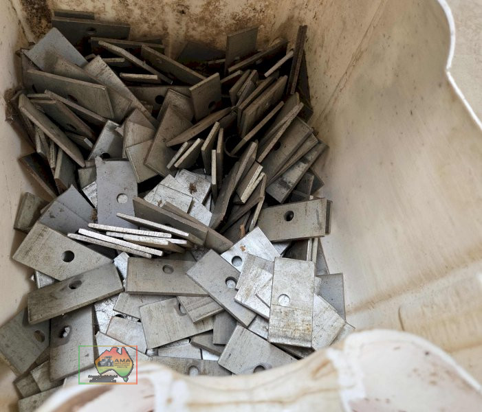 Galv. Hinge Brackets - photo 2