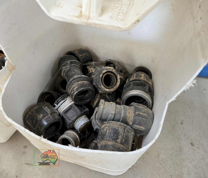 3 Tubs of Poly Pipe Fittings - photo 2