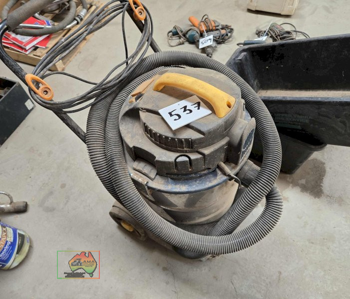 Industrial Vacuum on Trolley - photo 2