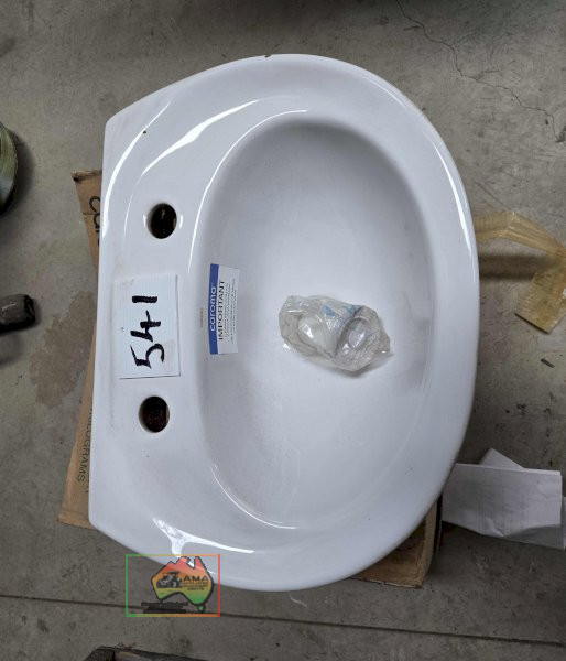 New Caroma Hand Basin - photo 2