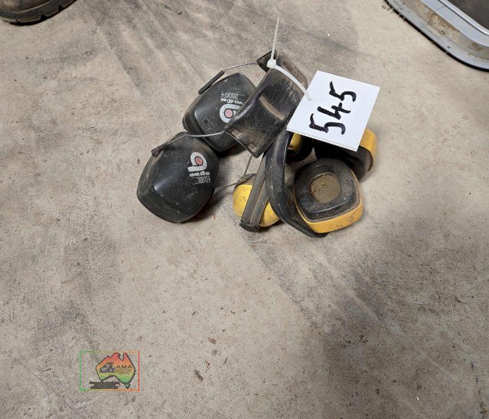 3x Ear Muffs - photo 2