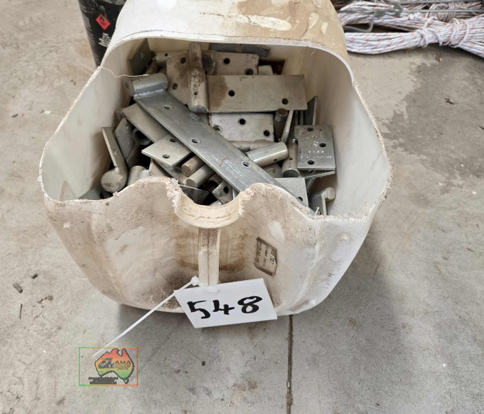 New Galv. Gate Hinges - photo 2
