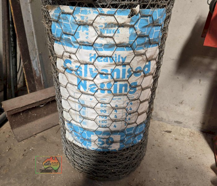New 50m Roll of Chicken/Rabbit Netting - photo 2